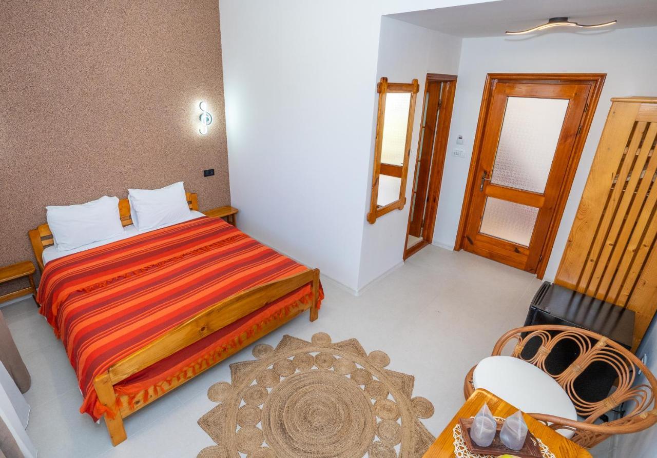 Casa Nikita Hotel Vama Veche Exterior foto