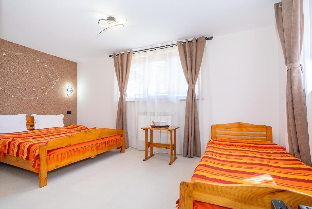 Casa Nikita Hotel Vama Veche Exterior foto